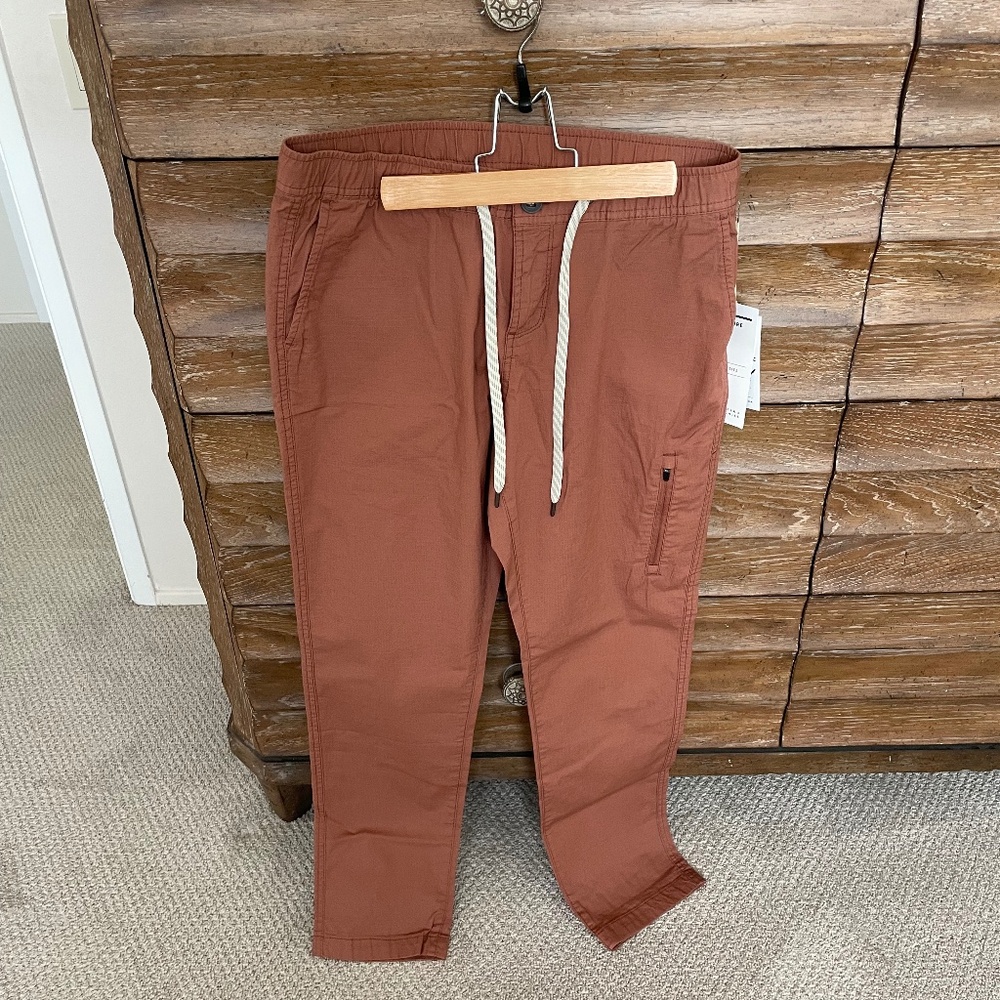 NEW Vuori Salmon Colored Ripstop Pants